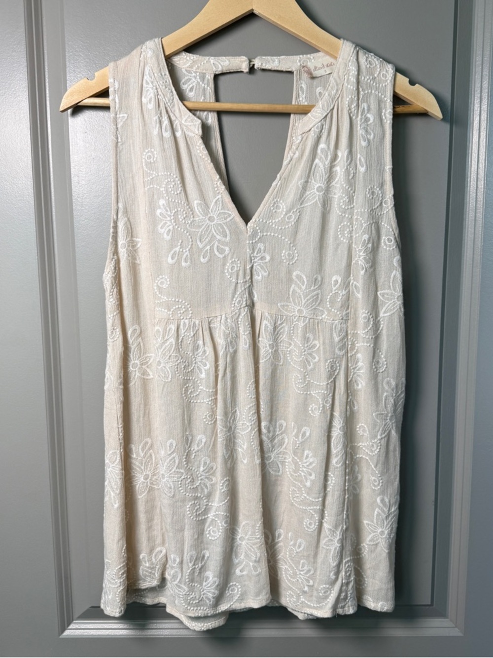 Altar’d State Embroidered Floral Boho Cotton Tank Top | Cream | Size S